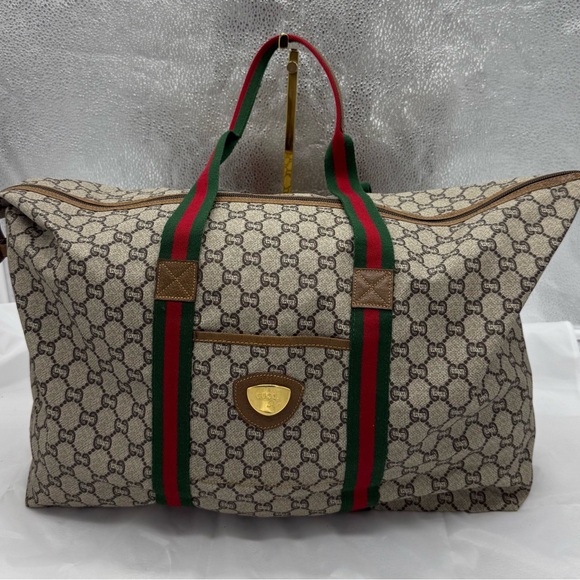 Clothing, jewelry and Bags - Picture 3 of 17